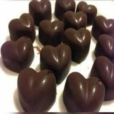 heart-shape-dark-chocolate